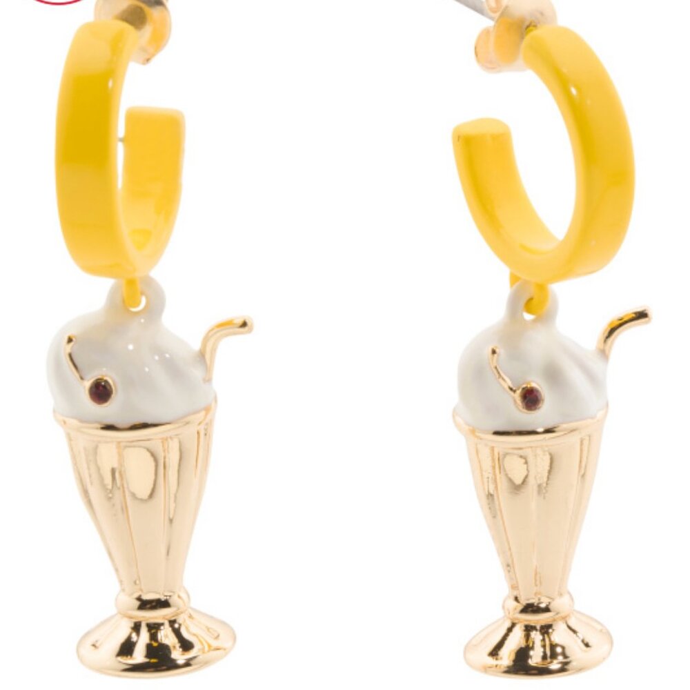 Coach $85 RETAIL MODEL Milkshake Huggie Enamel Earrings WITH POUCH - Picture 4 of 4